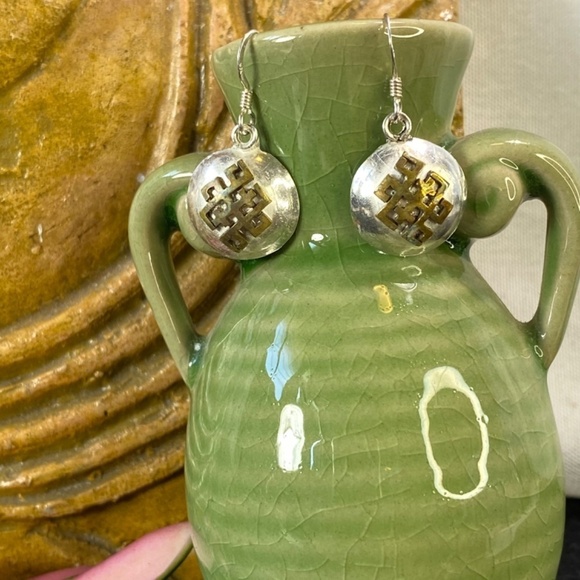 Sterling silver, and I think brass decorative earrings - Picture 2 of 6